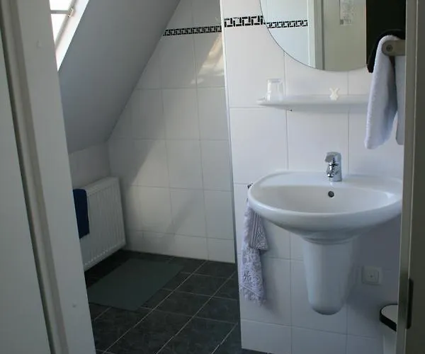 't Meulweegje Oda ve Kahvaltı Ouddorp